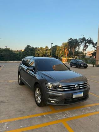 VOLKSWAGEN TIGUAN 1.4 250 TSI TOTAL FLEX ALLSPACE COMFORTLINE TIPTRONIC